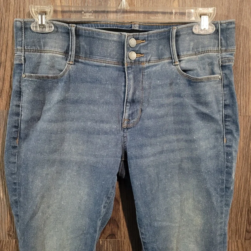 APT 9 Tummy Control Skinny Jeans Size 12 x 27 Speckled Medium Wash Stretch